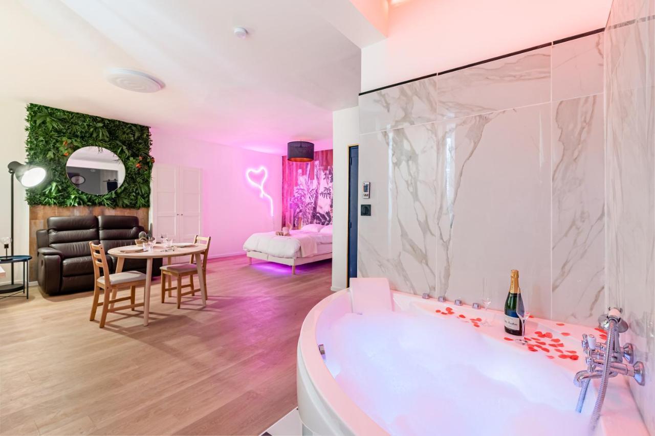 Aurora Lov'Room Proche De Saint Charles Marsylia Zewnętrze zdjęcie